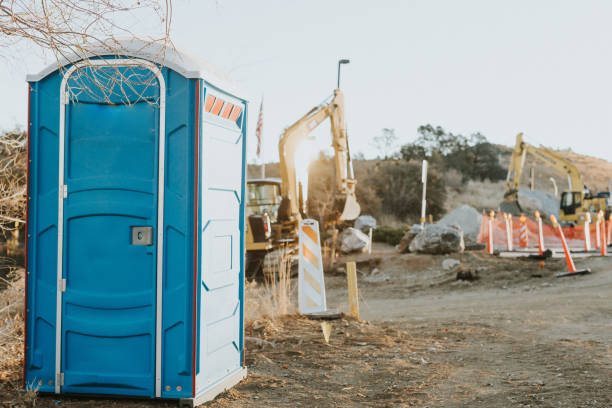 Best Luxury portable toilet rental  in Shafer, MN